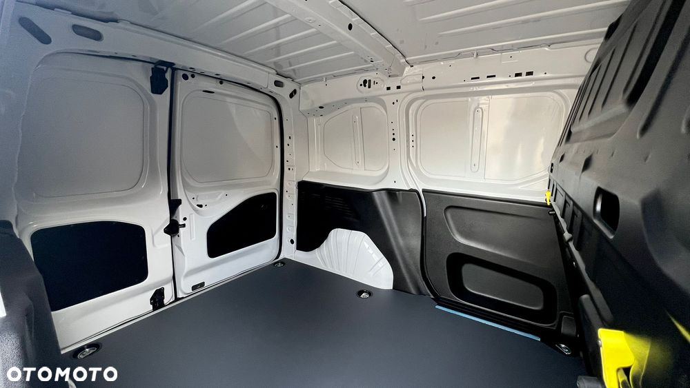 Toyota Proace City - 9