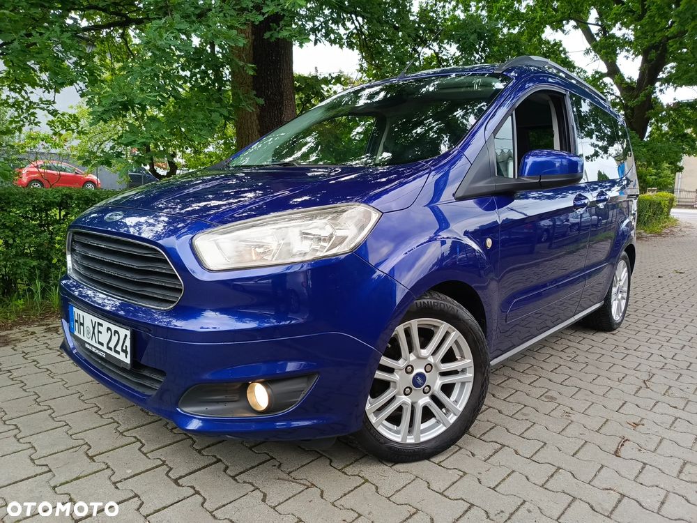 Ford Tourneo Courier 1.0 EcoBoost Titanium - 1