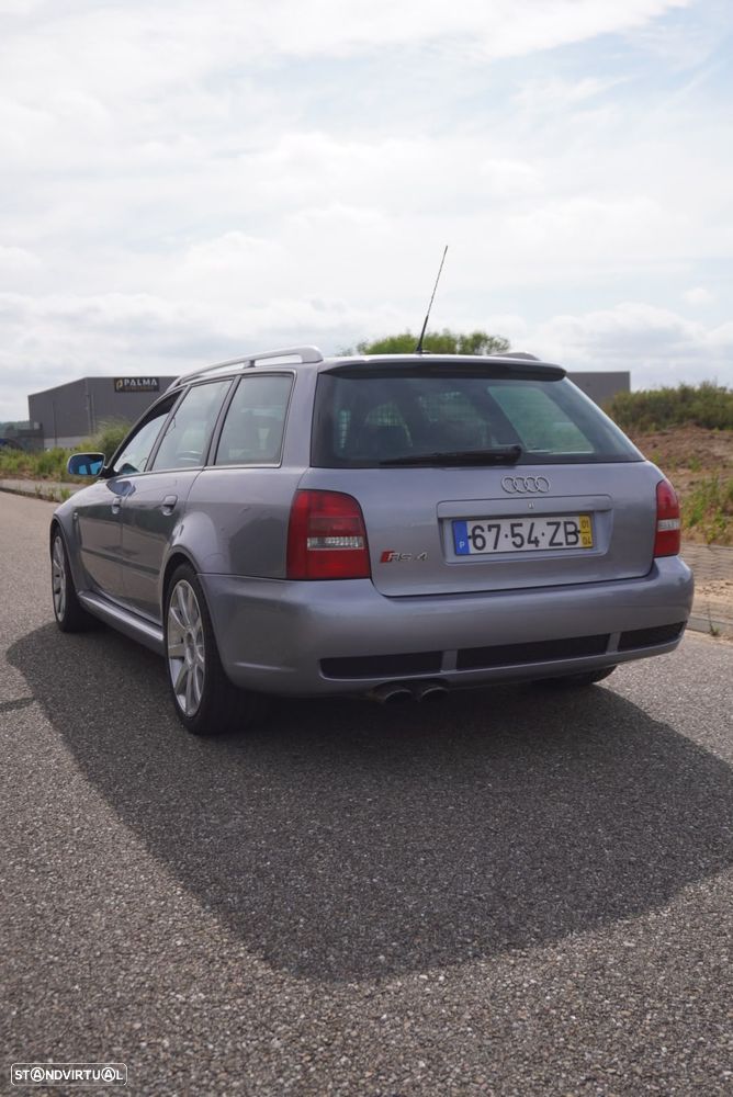 Audi RS4 Avant 2.7 V6 quattro - 6