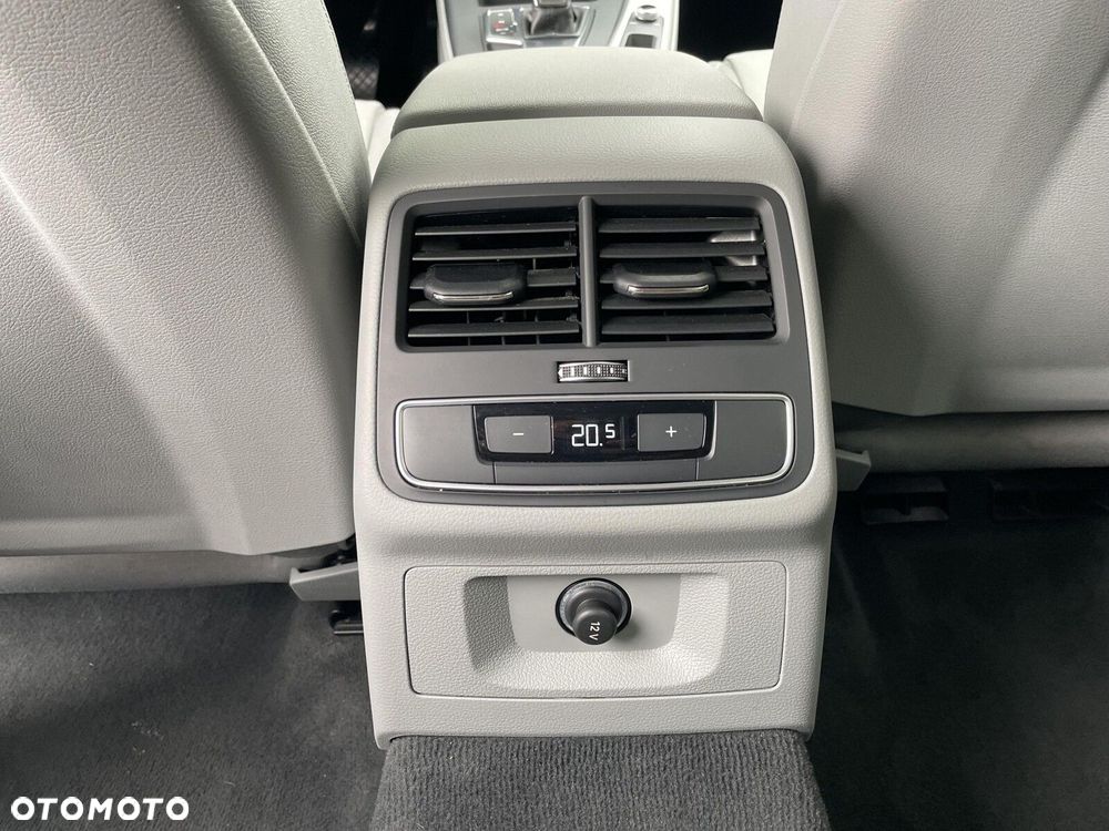 Audi A4 Allroad - 24