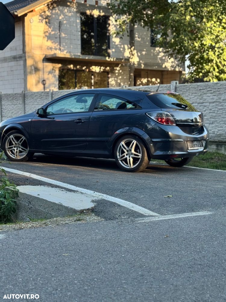 Opel Astra GTC 1.7 CDTI DPF (119g) Edition - 1