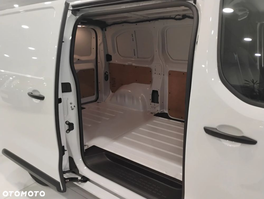 Fiat Scudo Furgon Standard 1.5 MJ 120 KM - 5