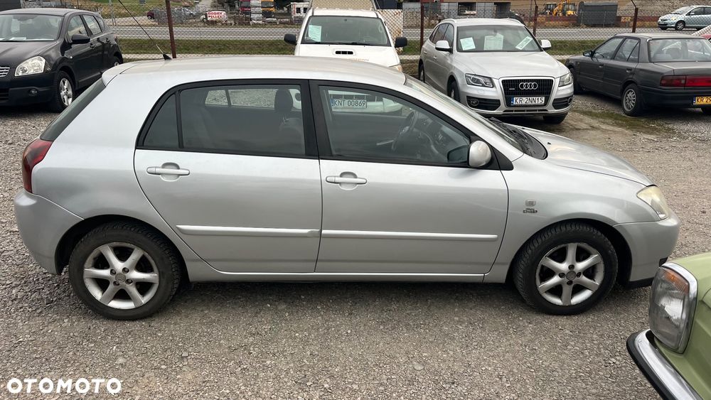 Toyota Corolla 2.0 D-4D Prestige - 40