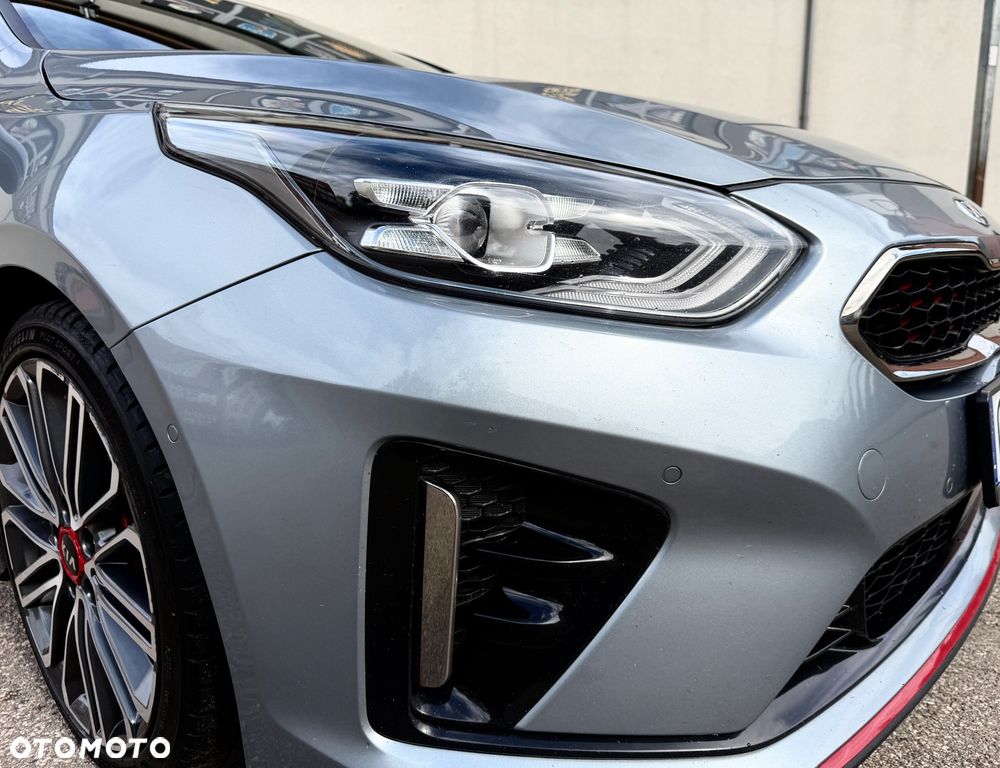 Kia ProCeed - 29