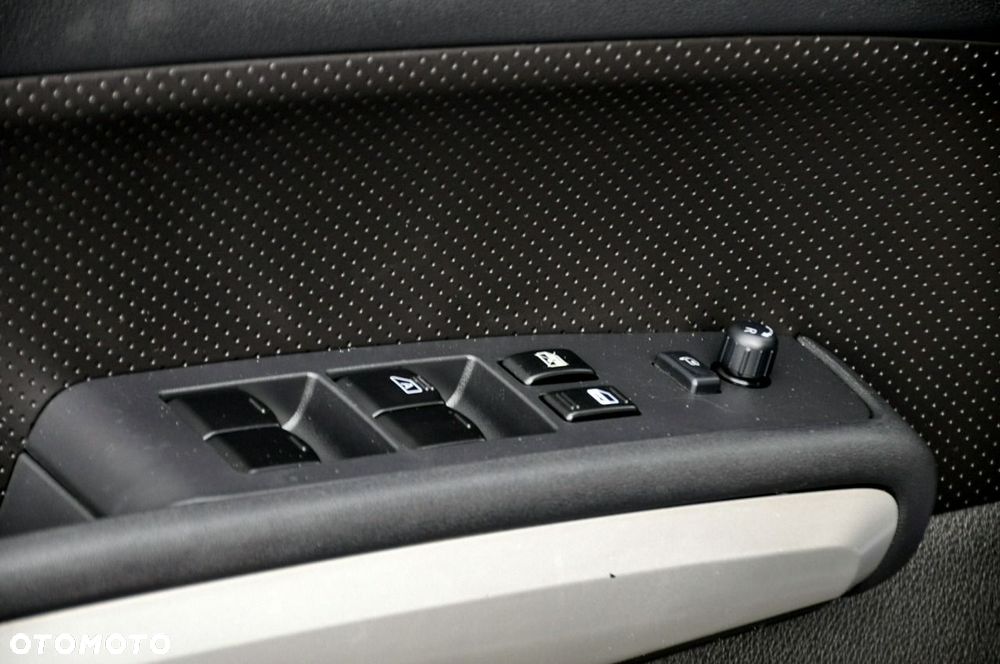 Nissan X-Trail - 37