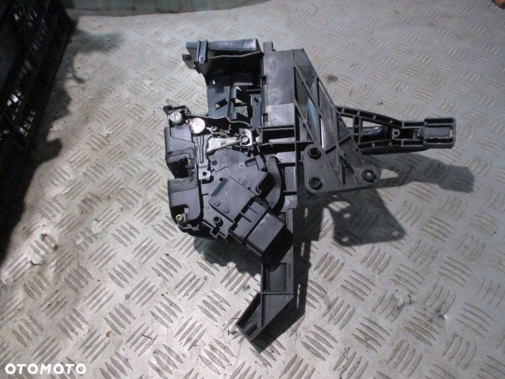 KLAMKA DRZWI LEWY TYŁ FORD FOCUS C-MAX U3 - 4