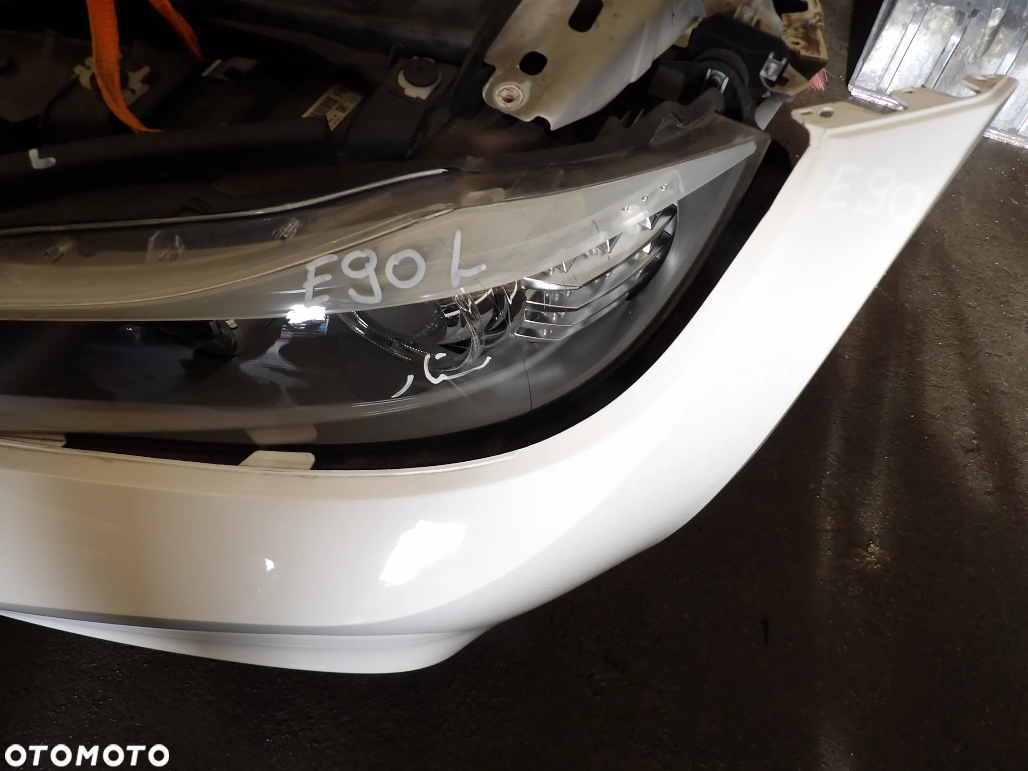 BMW - E90 - M PAKIET - LIFT -KOMPLETNY PRZÓD - MASKA , BLOTNIKI , ZDERZAK , LAMPY , PAS PRZEDNI Z CHŁODNICAMI - STAN IDEALNY - 5
