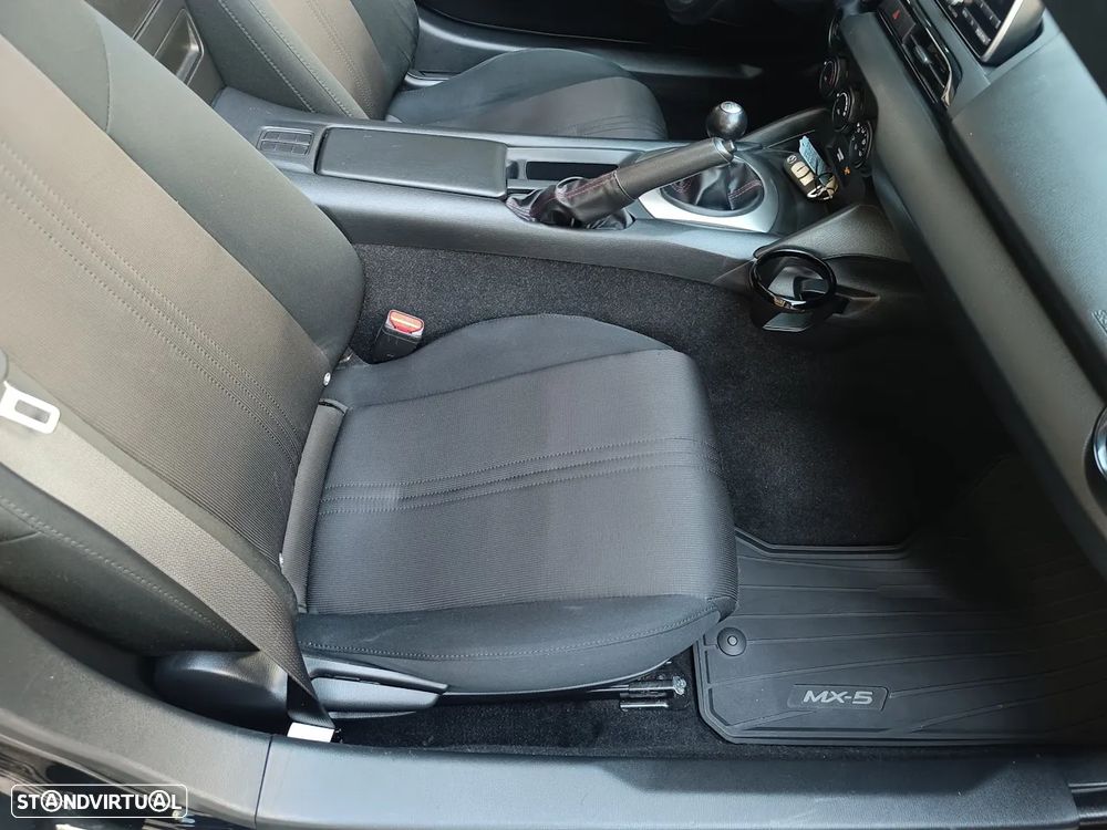 Mazda MX-5 SKYACTIV-G 131 Exclusive-Line - 16