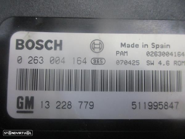 Caixa Fusiveis Opel Astra H (A04) - 6