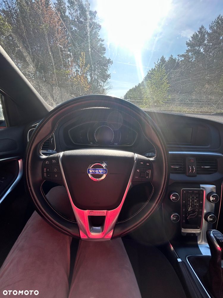 Volvo V40 - 14