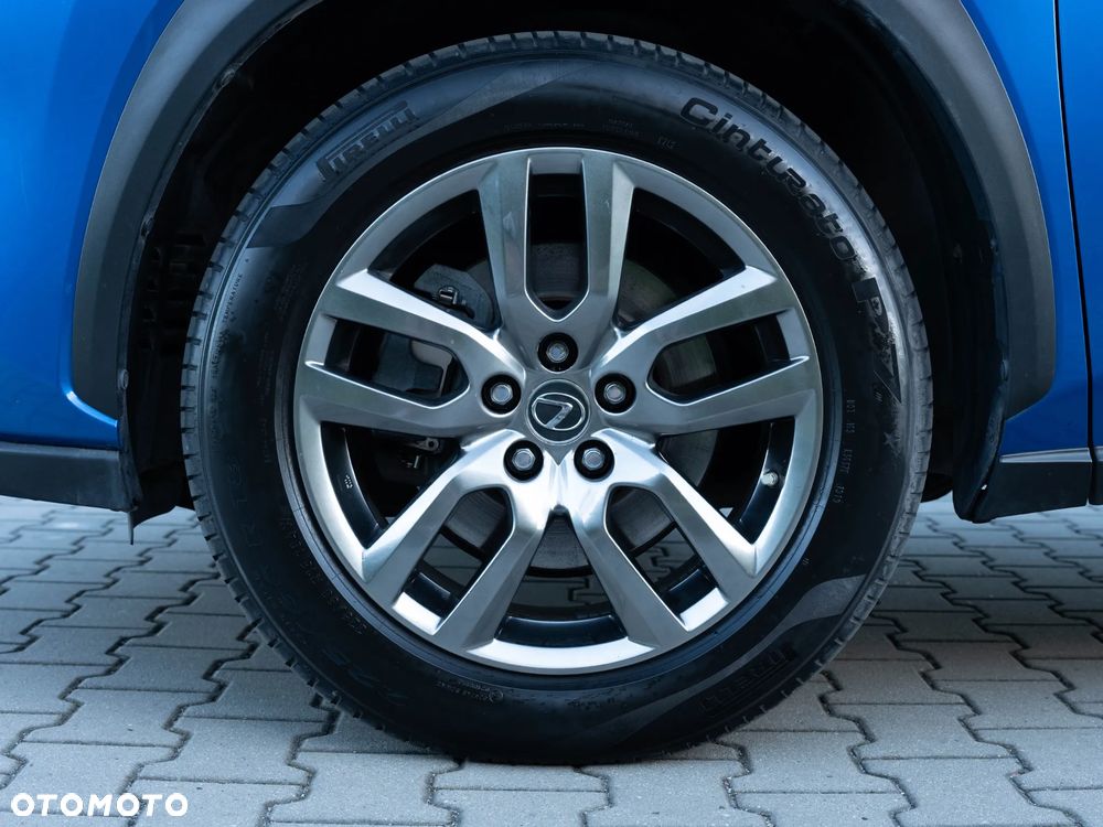 Lexus NX 300h Comfort AWD - 13