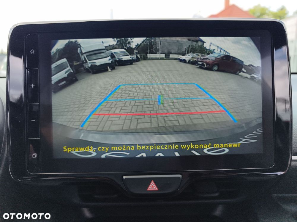 Toyota Yaris Hybrid 1.5 Style - 19