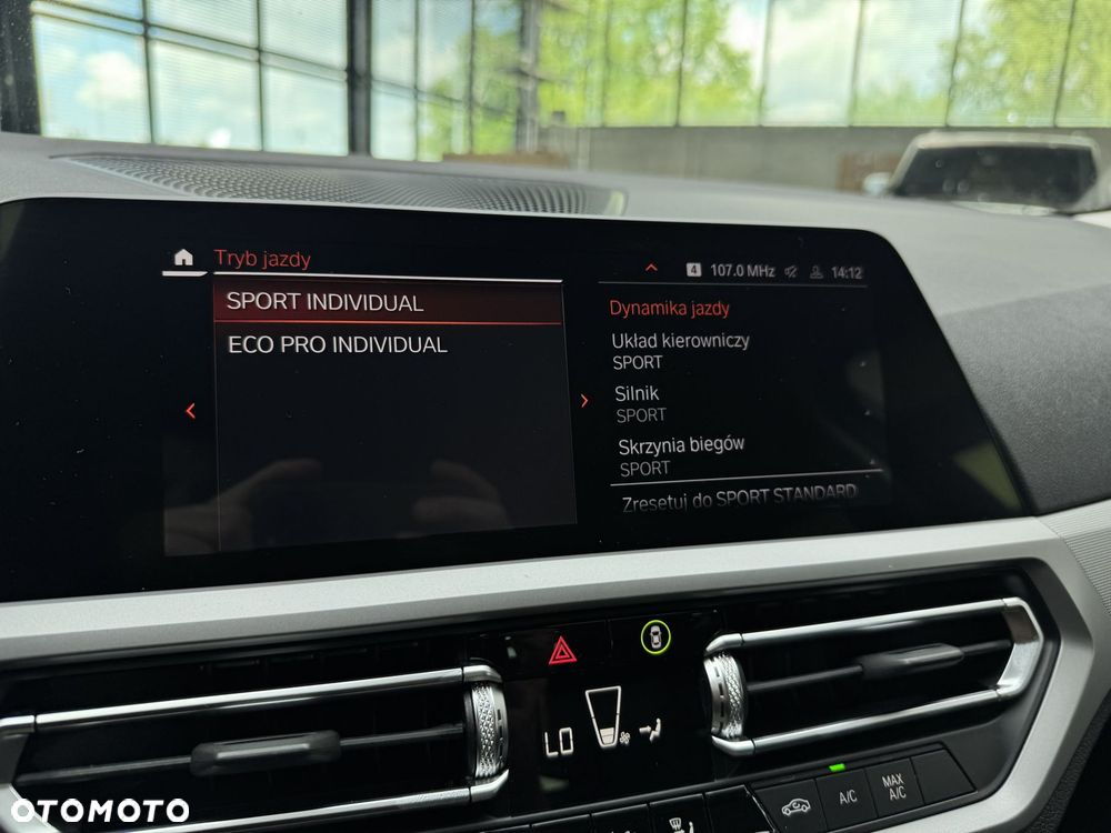 BMW Seria 3 318d - 34