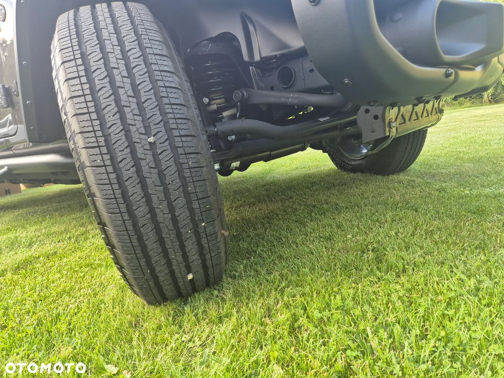 Jeep Wrangler - 7