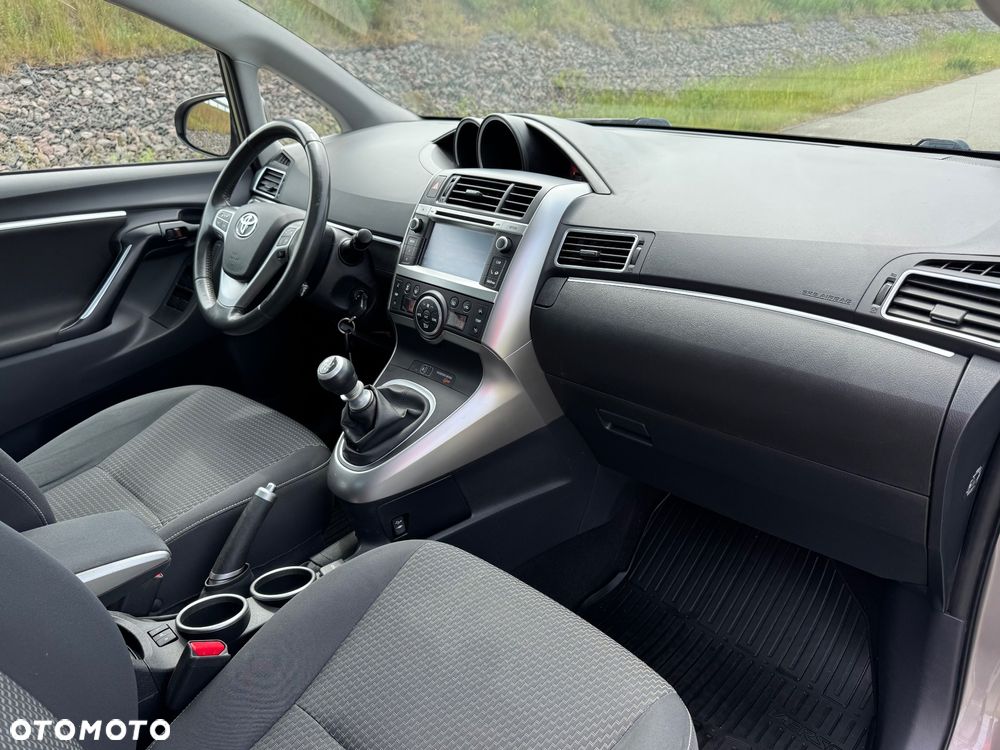 Toyota Verso 1.8 5-Sitzer Skyview Edition - 30