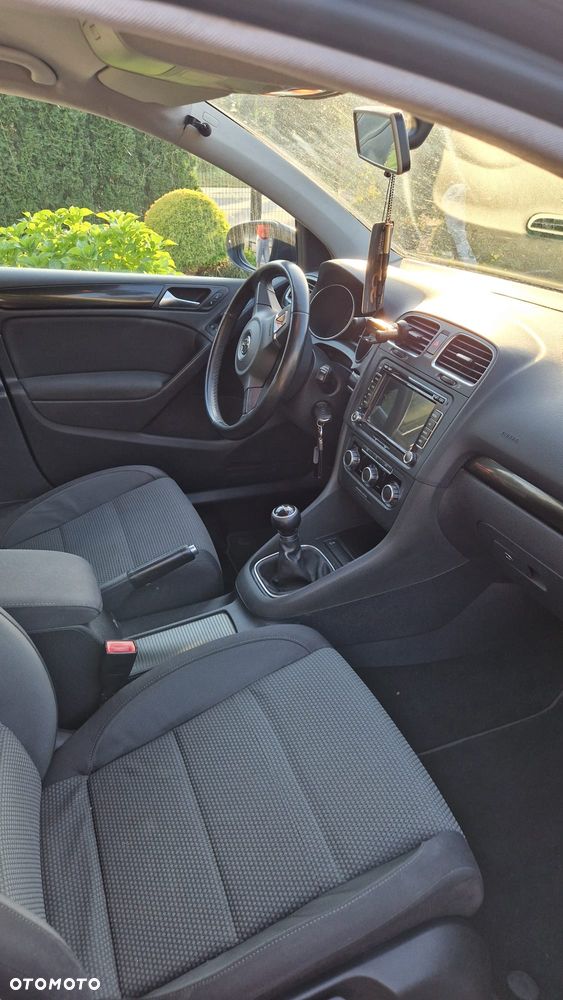 Volkswagen Golf 1.4 Comfortline - 12