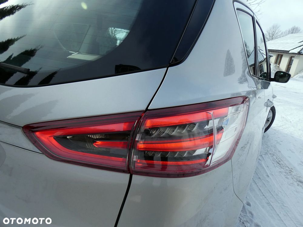 Ford S-Max 1.5 EcoBoost Titanium - 35