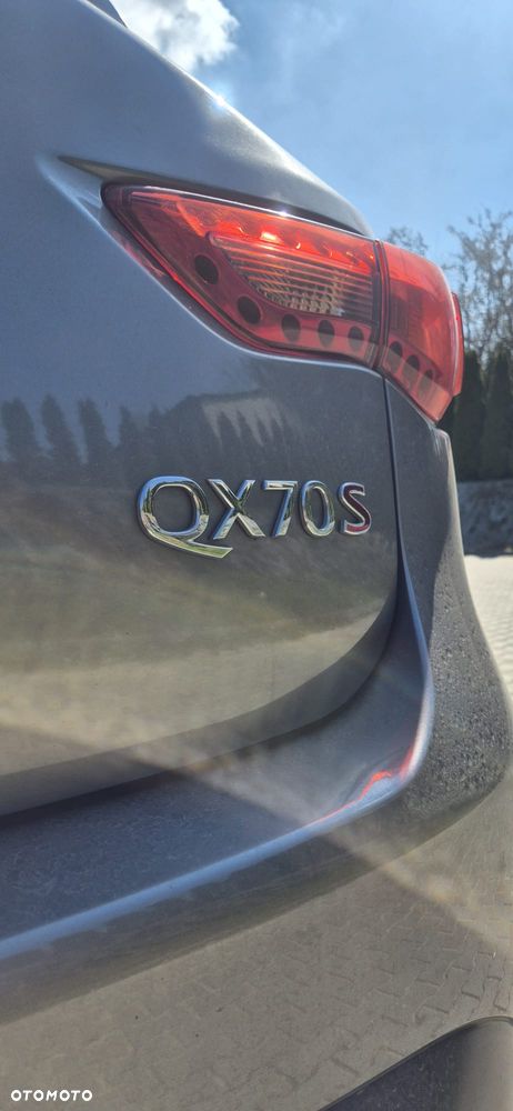 Infiniti Q70 3.0d S Premium - 26