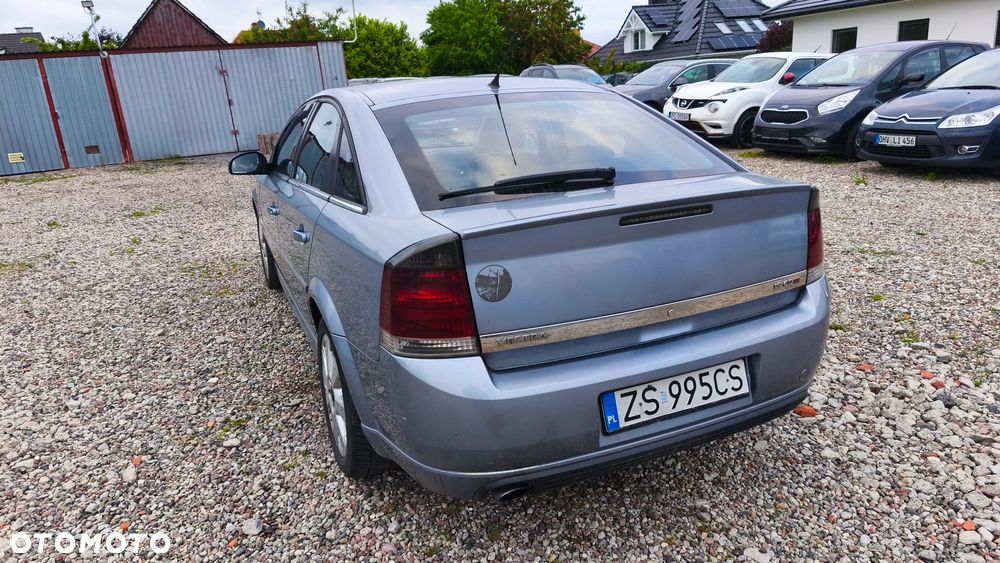 Opel Vectra 1.9 CDTI - 10