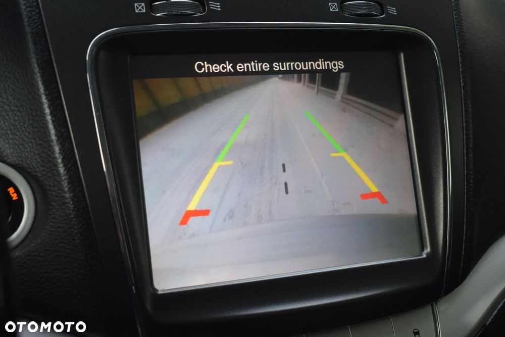 Fiat Freemont 2.0 Multijet Lounge AWD - 12