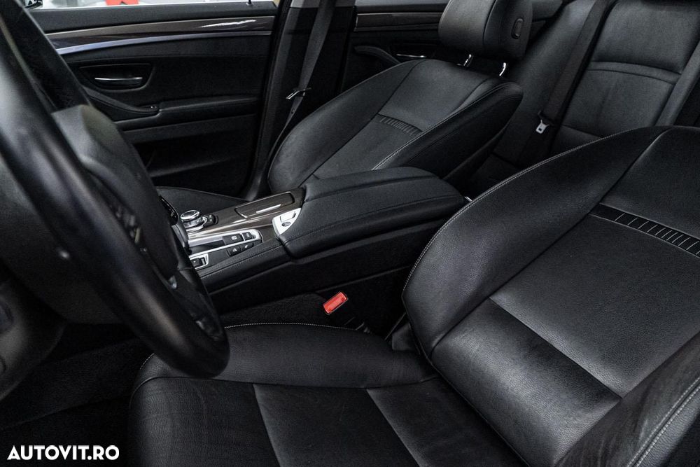 BMW Seria 5 528i xDrive Sport-Aut. Luxury Line - 29