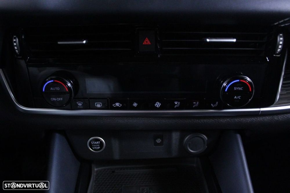 Nissan Qashqai 1.3 DIG-T Tekna Xtronic - 34