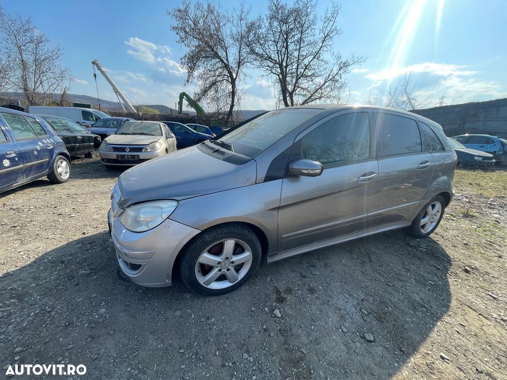 Dezmembrez Mercedes-Benz B200 CDI W245 103kW 140CP Autotronic 2005 2006 2007 2008 - 5