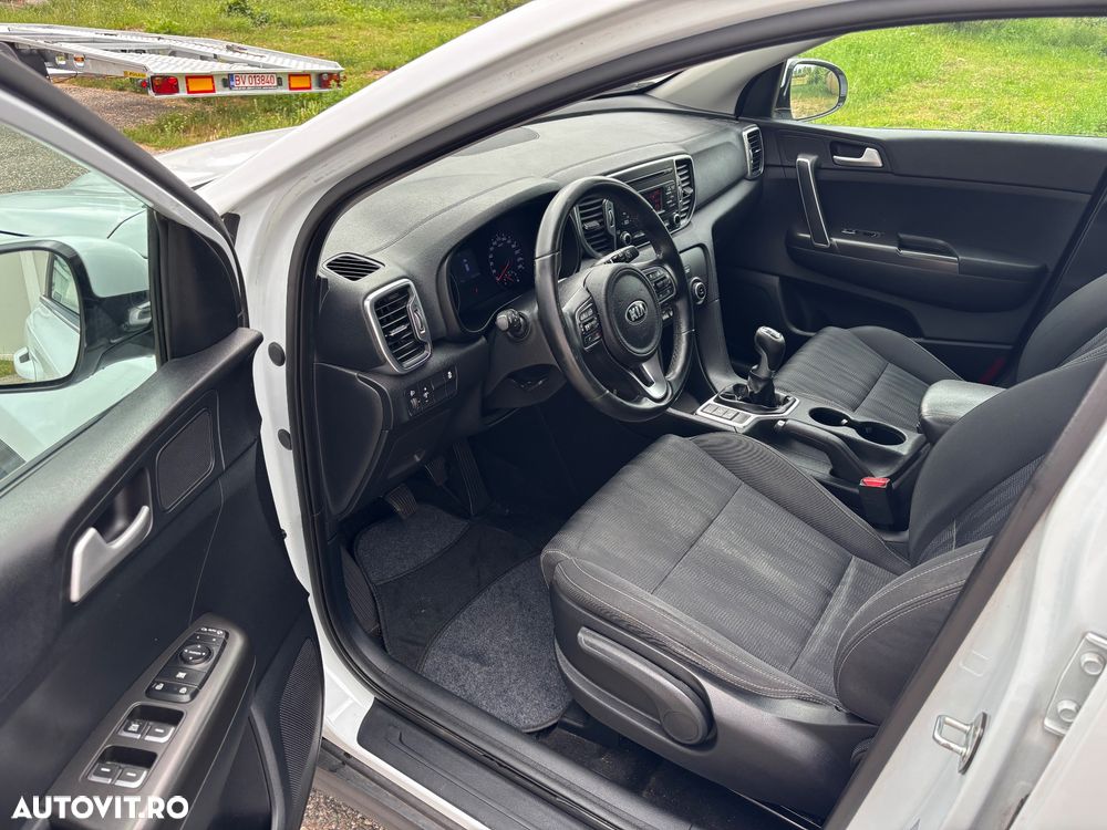 Kia Sportage - 10
