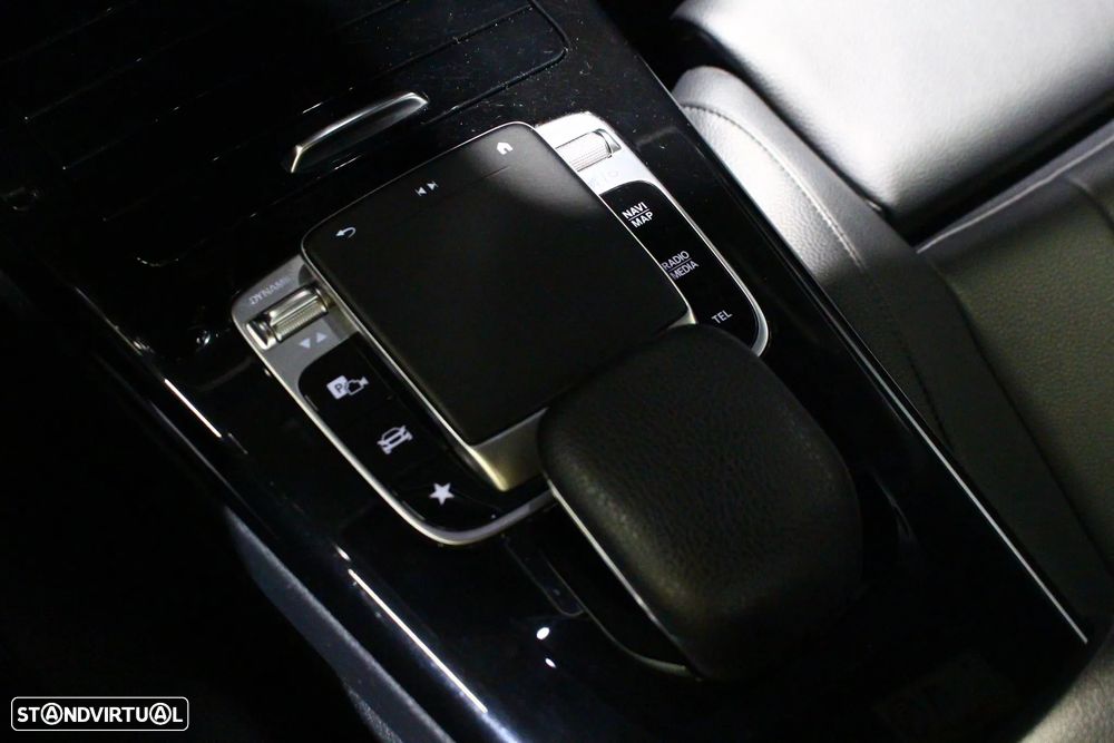 Mercedes-Benz A 250 e Progressive - 26