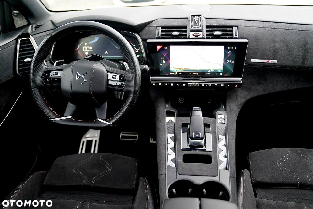 DS Automobiles DS 7 Crossback - 32