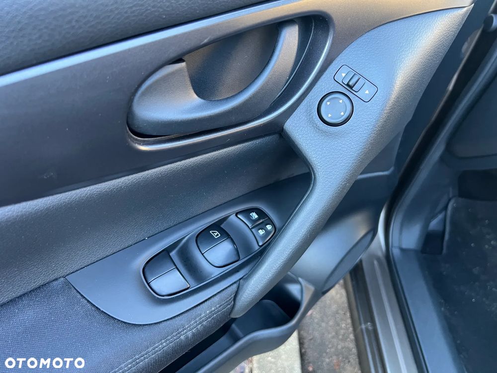 Nissan Qashqai 1.2 DIG-T Acenta - 23