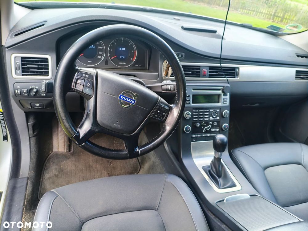 Volvo V70 - 18