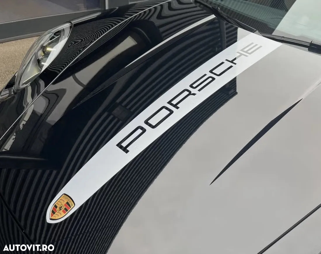 Porsche 992 - 13