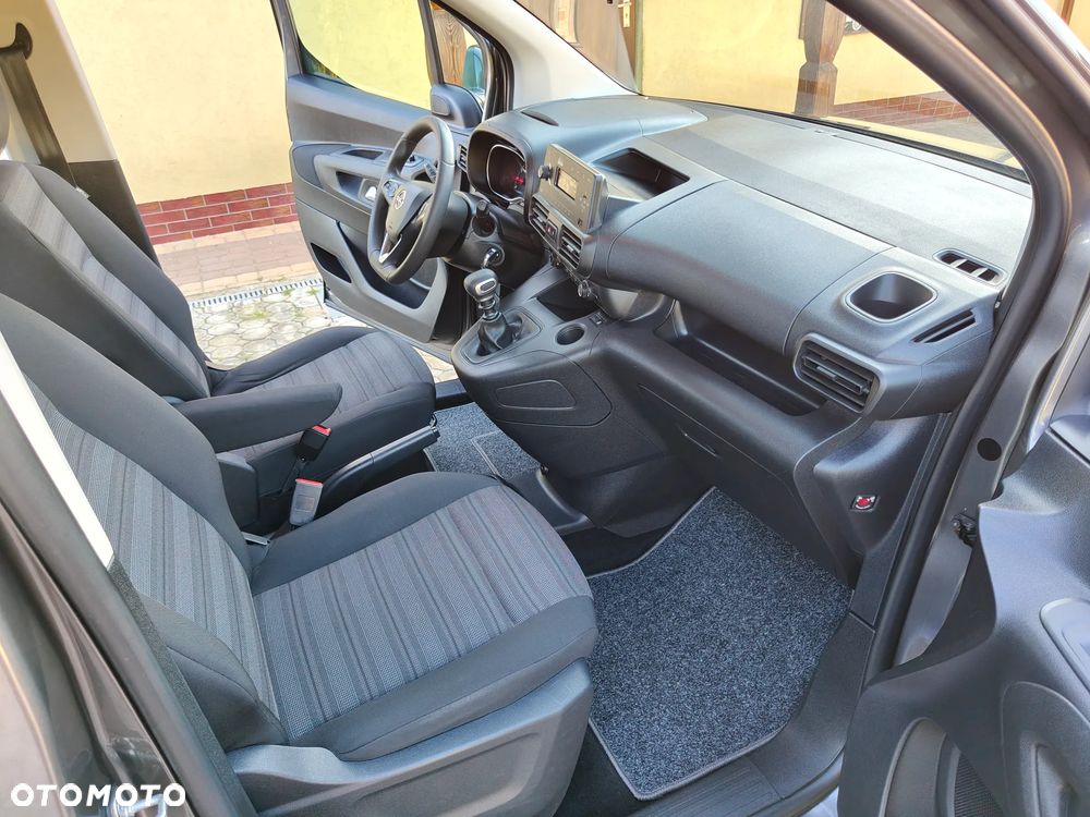Opel Combo - 24