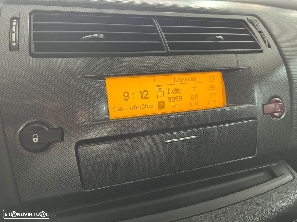 Citroën C4 1.6 HDi Exclusive Airdream - 19