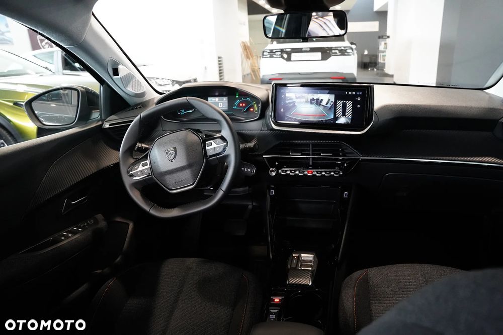 Peugeot 208 - 9
