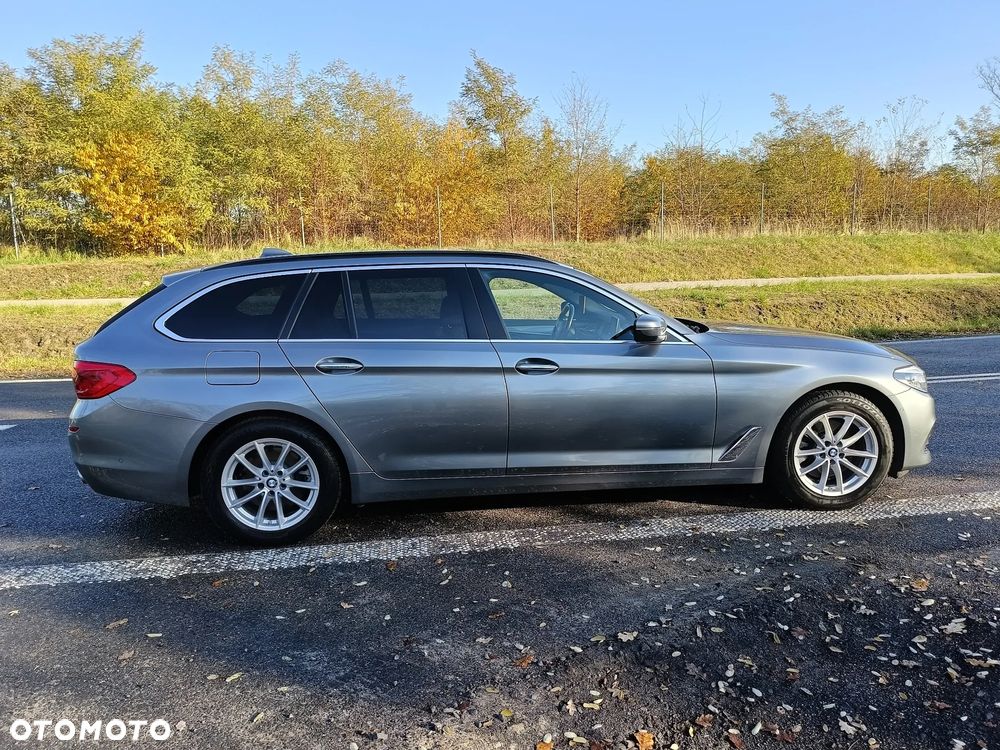 BMW Seria 5 520d Luxury Line - 7