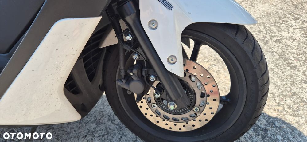 Yamaha NMAX - 5