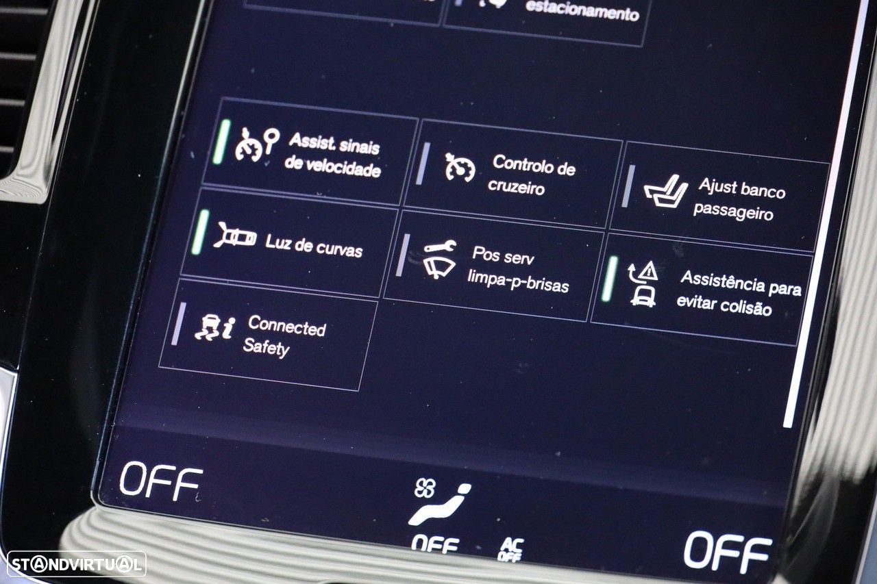 Volvo XC 90 2.0 D4 R-Design - 26