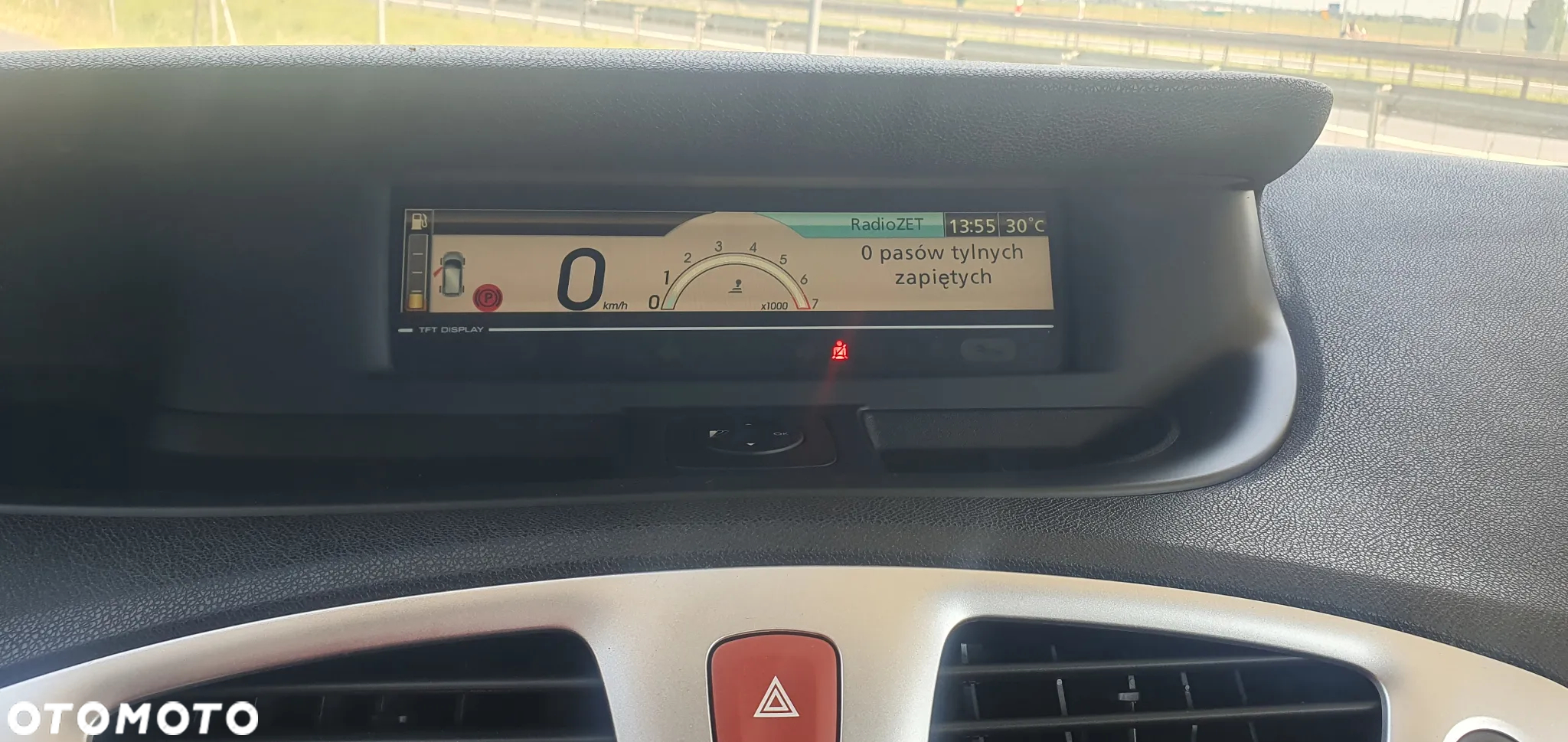 Renault Scenic 1.6 16V Limited - 13