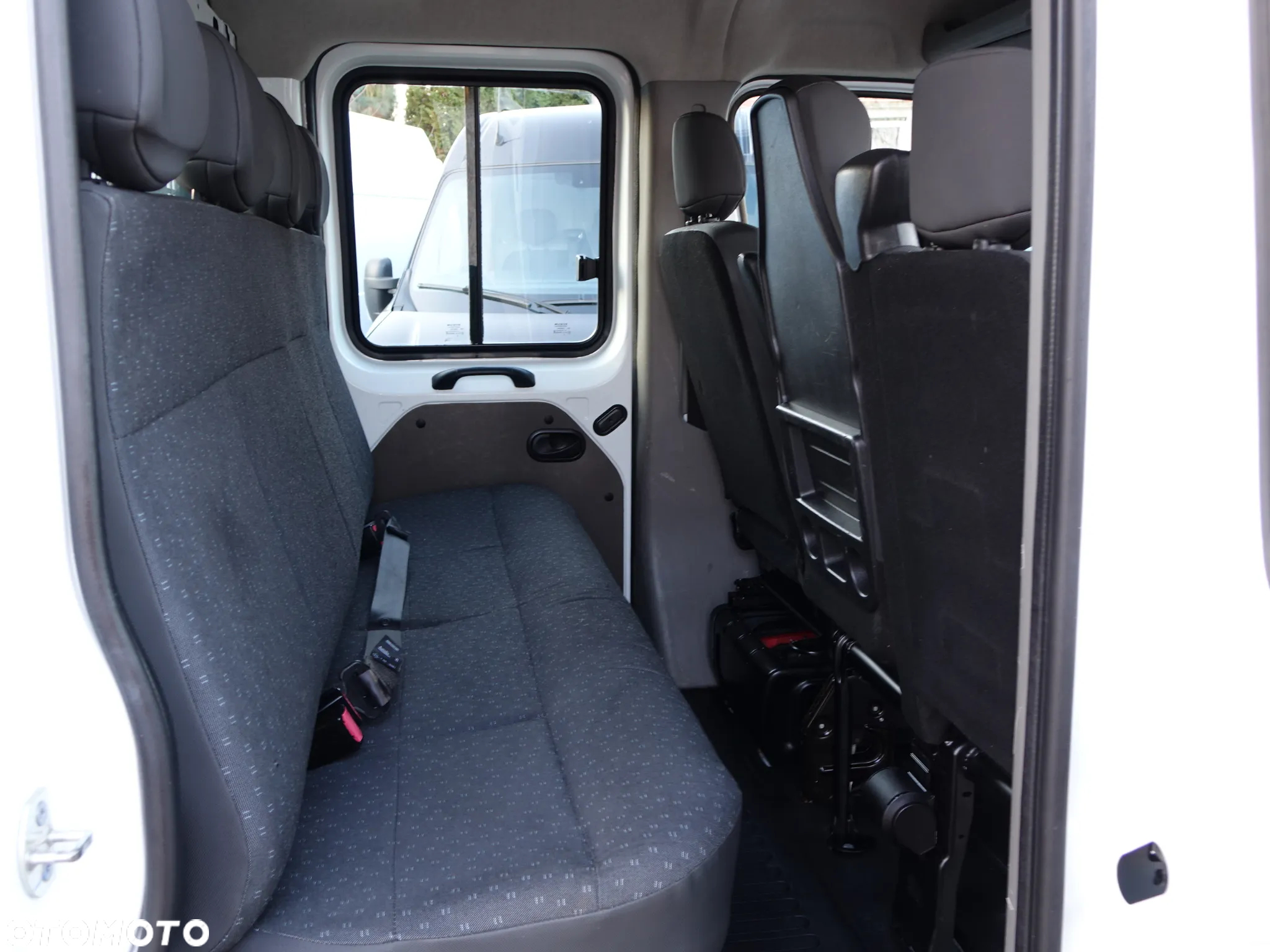 Renault Master 7-osobowy WYWROTKA doka MAŁY PRZEBIEG - 19