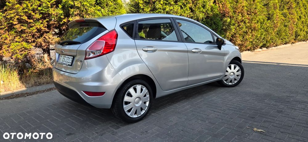Ford Fiesta 1.25 Platinium X - 17