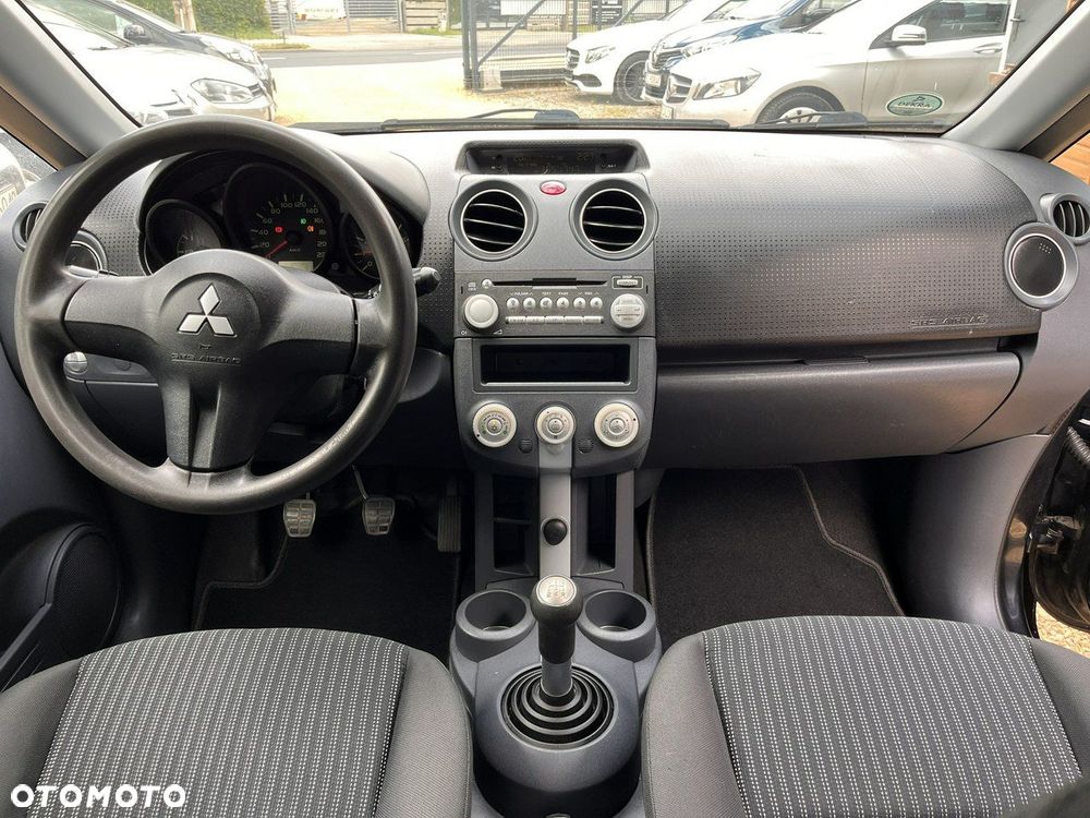 Mitsubishi Colt - 19