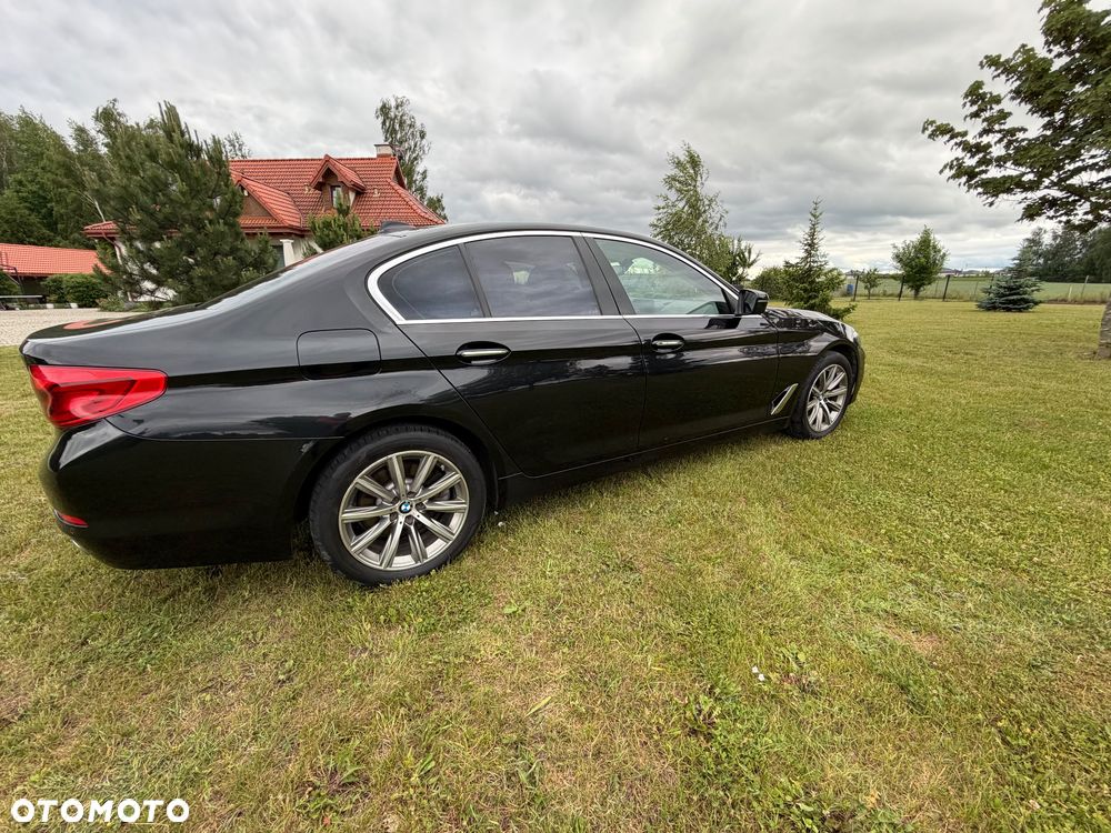 BMW Seria 5 520d xDrive - 8