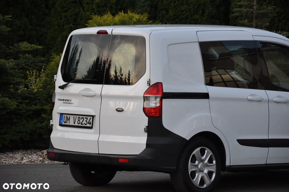 Ford Transit Courier Basis - 16