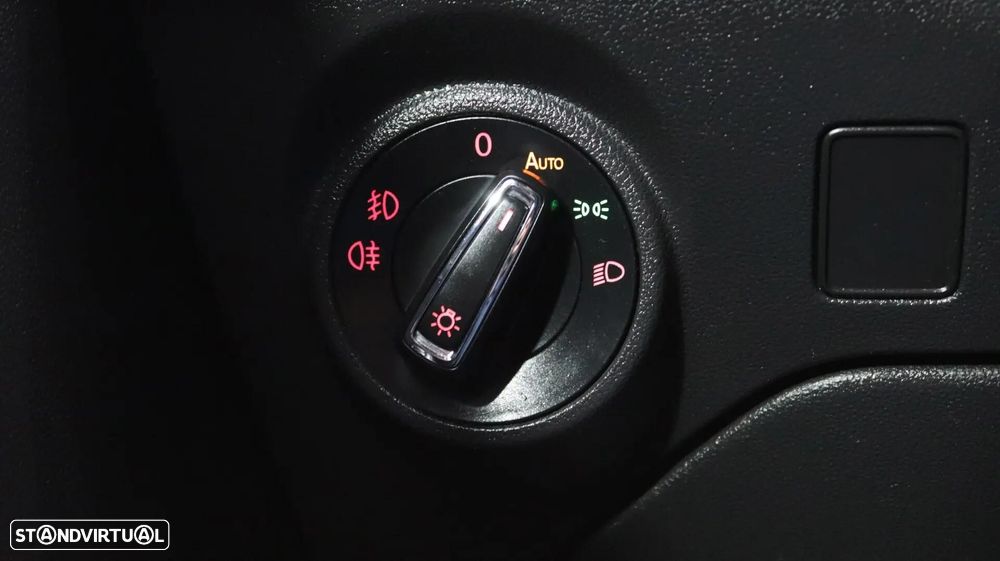 SEAT Leon 2.0 TDI FR S/S - 21