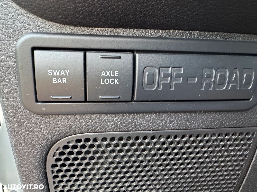 Jeep Wrangler 2.8 CRD AT Rubicon - 11