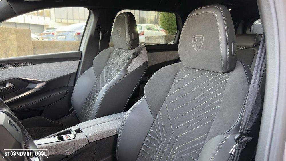 Peugeot 5008 1.2 Hybrid GT e-DCS6 - 41
