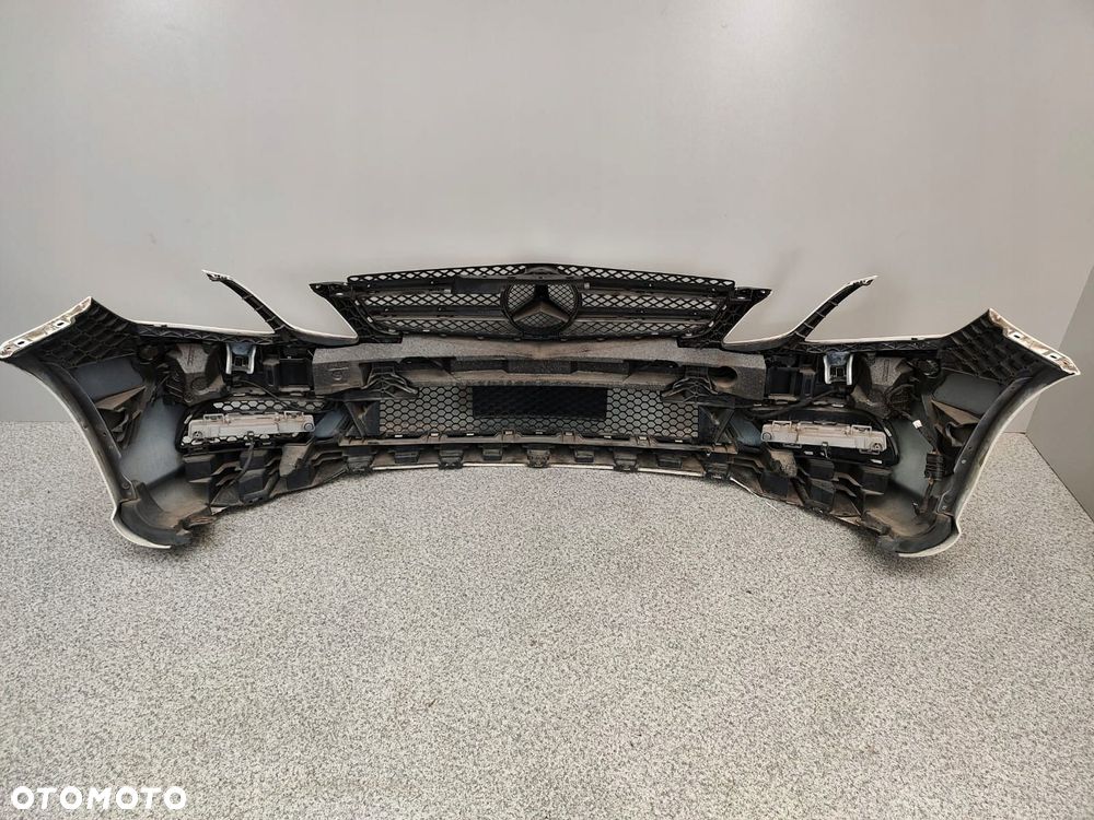 MERCEDES W207 AMG ZDERZAK WZMOCNIENIE CHŁODNICE LAMPY 650 - 8