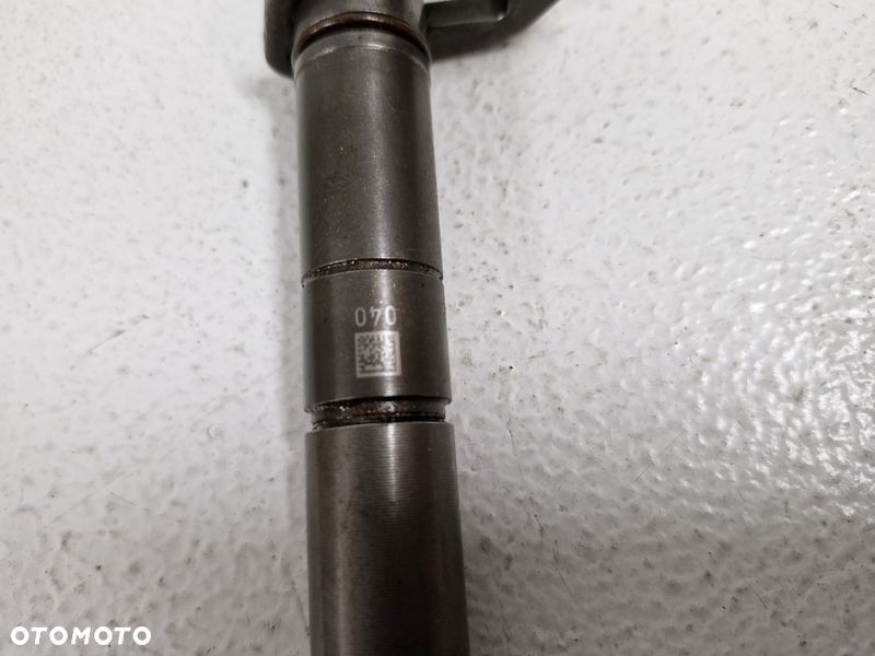 jaguar xf x250 1 i range rover c5 x7 3.0 d hdi wtryskiwacz paliwa 9x2q-9k546-db - 4